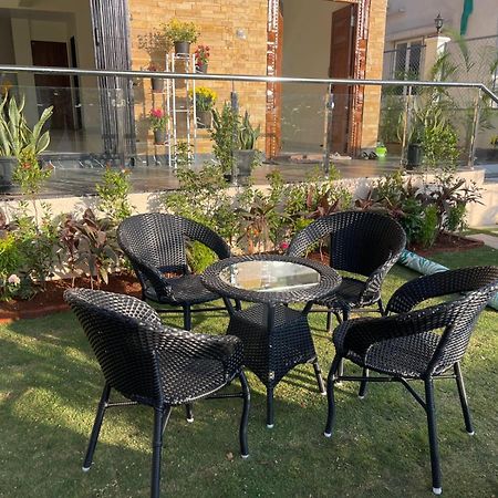 Lavish Villa - 3 Bhk Pool With Lawn Lonavala Exterior photo